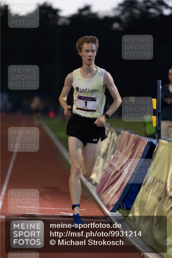 08.08.2026 - Nacht der Zehner Michael Strokosch http://msf.ph/oto/9931214 08.08.2026 21:21:54 Laufen  meine-sportfotos.de