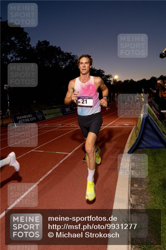 08.08.2026 - Nacht der Zehner Michael Strokosch http://msf.ph/oto/9931277 08.08.2026 21:33:43 Laufen 3, 21 meine-sportfotos.de