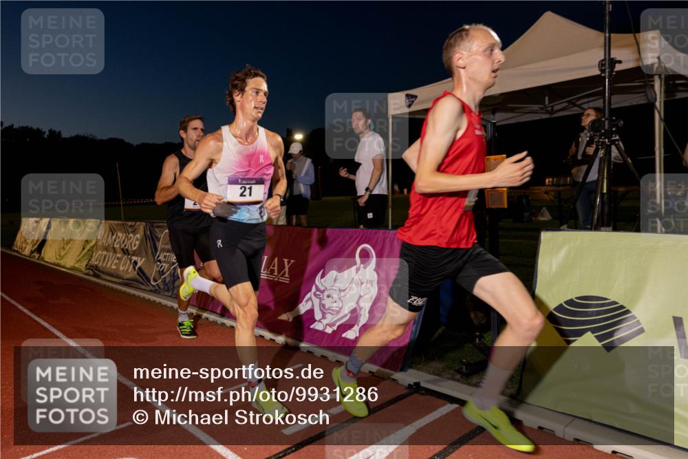 08.08.2026 - Nacht der Zehner Michael Strokosch http://msf.ph/oto/9931286 08.08.2026 21:35:06 Laufen 10, 21 meine-sportfotos.de