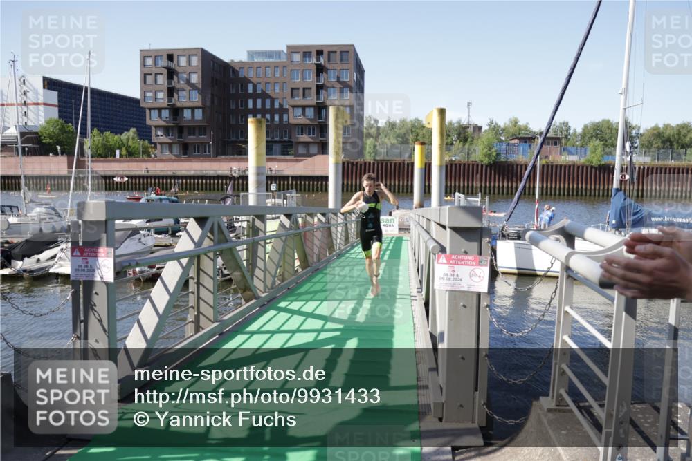 09.08.2026 - GEWOBA Citytriathlon Bremen Yannick Fuchs http://msf.ph/oto/9931433 09.08.2026 10:09:21 Schwimmen 365 meine-sportfotos.de