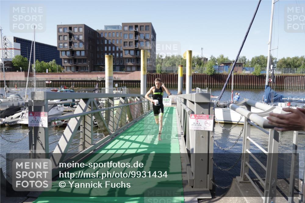 09.08.2026 - GEWOBA Citytriathlon Bremen Yannick Fuchs http://msf.ph/oto/9931434 09.08.2026 10:09:21 Schwimmen 365 meine-sportfotos.de