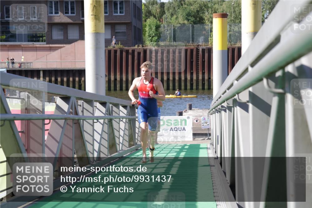 09.08.2026 - GEWOBA Citytriathlon Bremen Yannick Fuchs http://msf.ph/oto/9931437 09.08.2026 10:09:40 Schwimmen 306, 365 meine-sportfotos.de