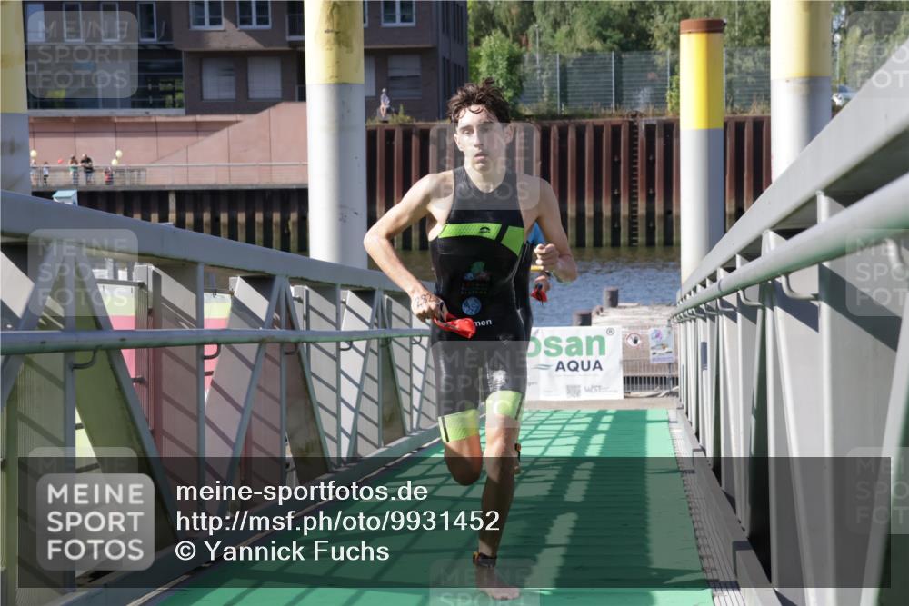 09.08.2026 - GEWOBA Citytriathlon Bremen Yannick Fuchs http://msf.ph/oto/9931452 09.08.2026 10:09:47 Schwimmen 280, 282, 285, 306 meine-sportfotos.de