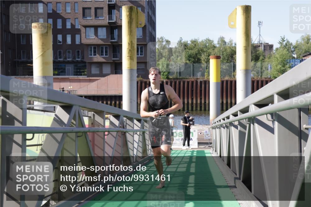09.08.2026 - GEWOBA Citytriathlon Bremen Yannick Fuchs http://msf.ph/oto/9931461 09.08.2026 10:10:06 Schwimmen 280, 282, 302 meine-sportfotos.de
