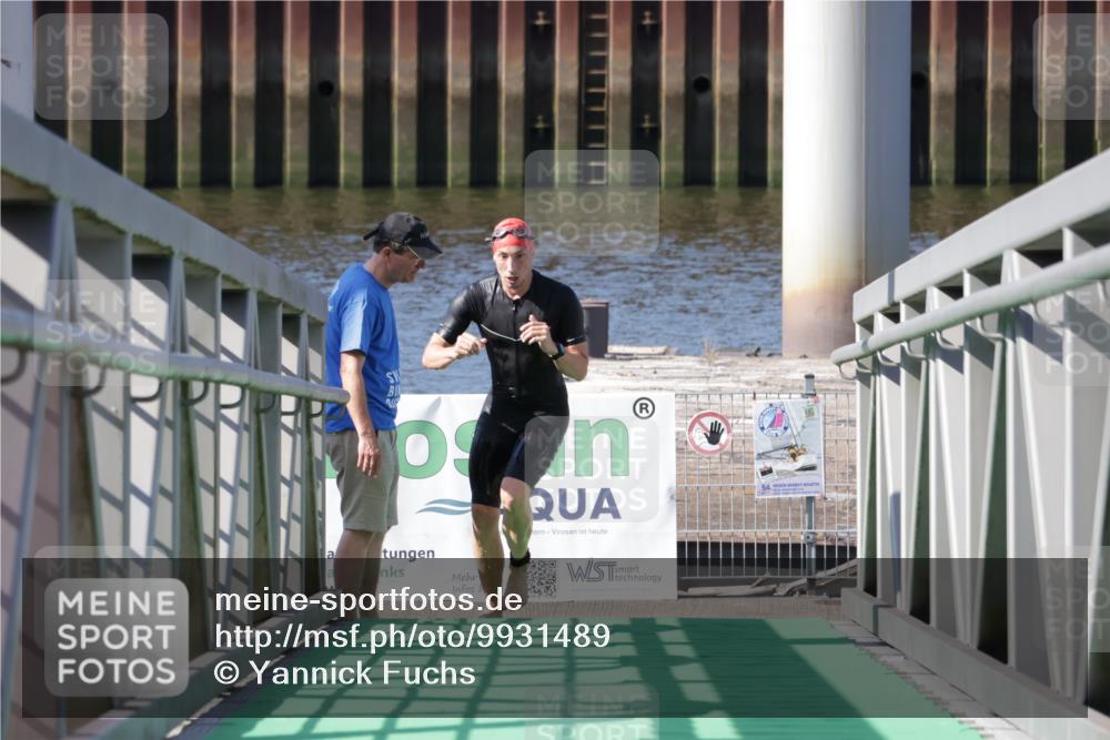 09.08.2026 - GEWOBA Citytriathlon Bremen Yannick Fuchs http://msf.ph/oto/9931489 09.08.2026 10:12:21 Schwimmen 308 meine-sportfotos.de