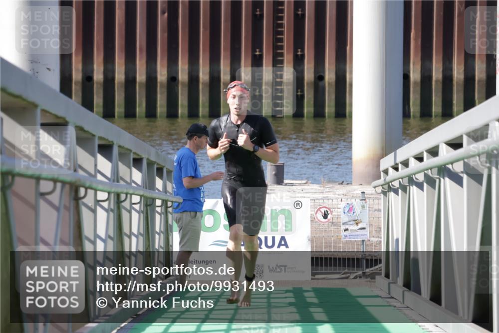 09.08.2026 - GEWOBA Citytriathlon Bremen Yannick Fuchs http://msf.ph/oto/9931493 09.08.2026 10:12:24 Schwimmen 349 meine-sportfotos.de