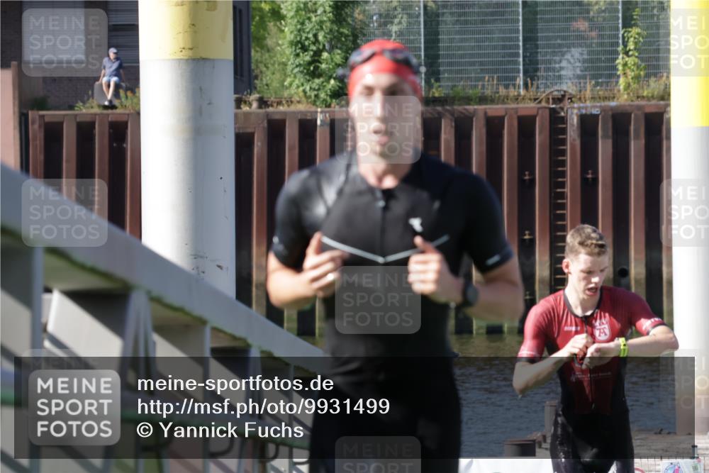 09.08.2026 - GEWOBA Citytriathlon Bremen Yannick Fuchs http://msf.ph/oto/9931499 09.08.2026 10:12:28 Schwimmen 287, 349 meine-sportfotos.de
