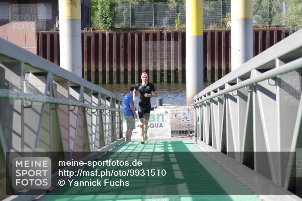 09.08.2026 - GEWOBA Citytriathlon Bremen Yannick Fuchs http://msf.ph/oto/9931510 09.08.2026 10:13:09 Schwimmen 286 meine-sportfotos.de