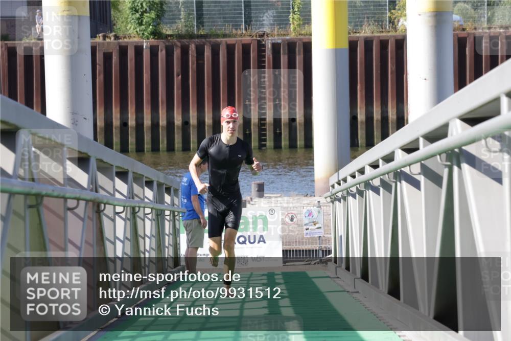 09.08.2026 - GEWOBA Citytriathlon Bremen Yannick Fuchs http://msf.ph/oto/9931512 09.08.2026 10:13:10 Schwimmen 286 meine-sportfotos.de