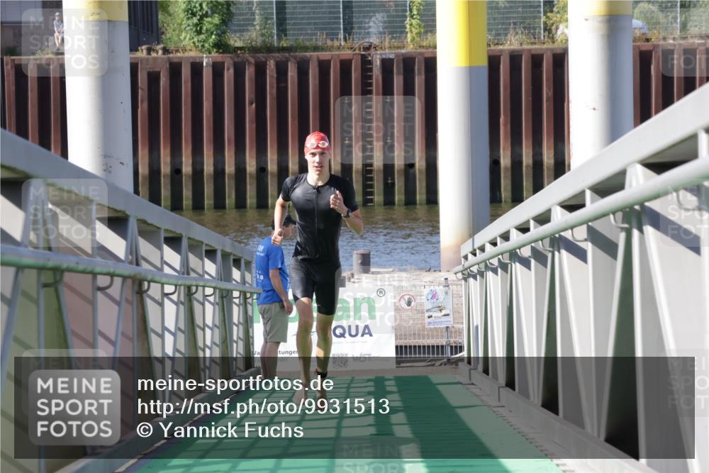 09.08.2026 - GEWOBA Citytriathlon Bremen Yannick Fuchs http://msf.ph/oto/9931513 09.08.2026 10:13:11 Schwimmen 286 meine-sportfotos.de