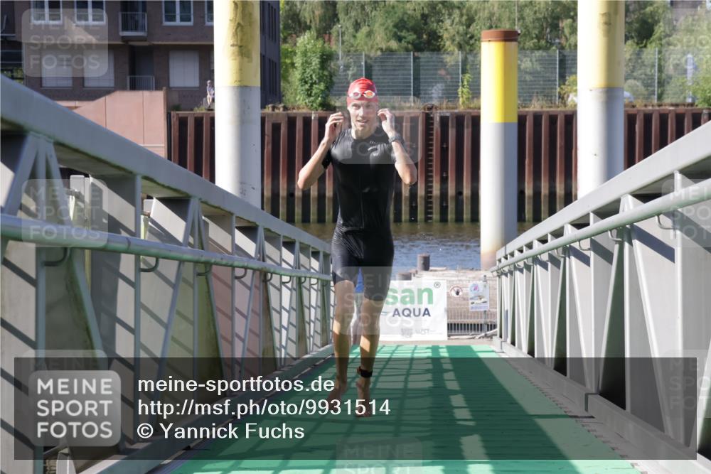 09.08.2026 - GEWOBA Citytriathlon Bremen Yannick Fuchs http://msf.ph/oto/9931514 09.08.2026 10:13:13 Schwimmen 286 meine-sportfotos.de