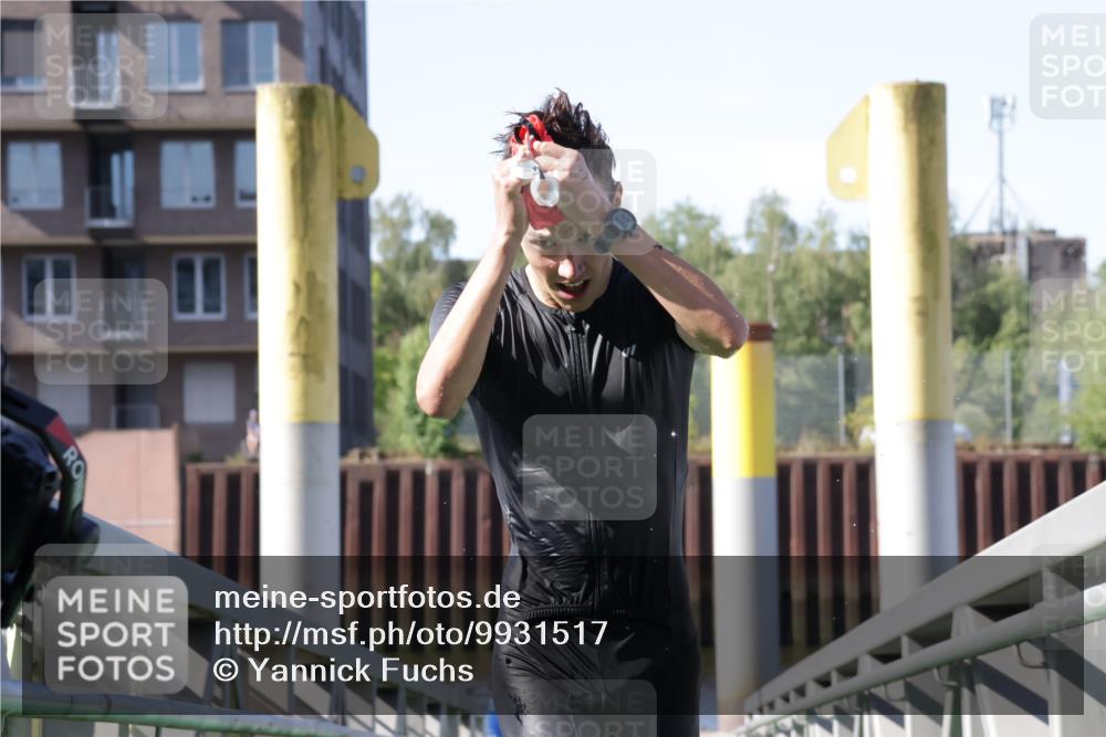 09.08.2026 - GEWOBA Citytriathlon Bremen Yannick Fuchs http://msf.ph/oto/9931517 09.08.2026 10:13:14 Schwimmen 286 meine-sportfotos.de