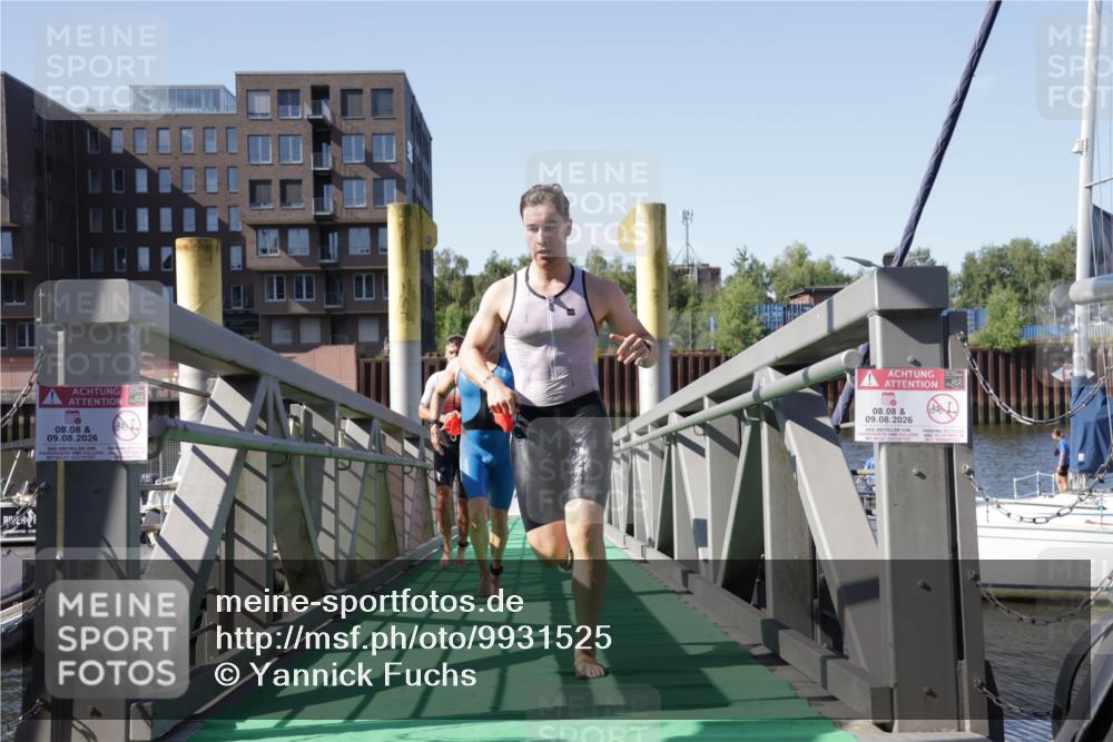 09.08.2026 - GEWOBA Citytriathlon Bremen Yannick Fuchs http://msf.ph/oto/9931525 09.08.2026 10:13:26 Schwimmen 284, 286, 310, 387, 393 meine-sportfotos.de