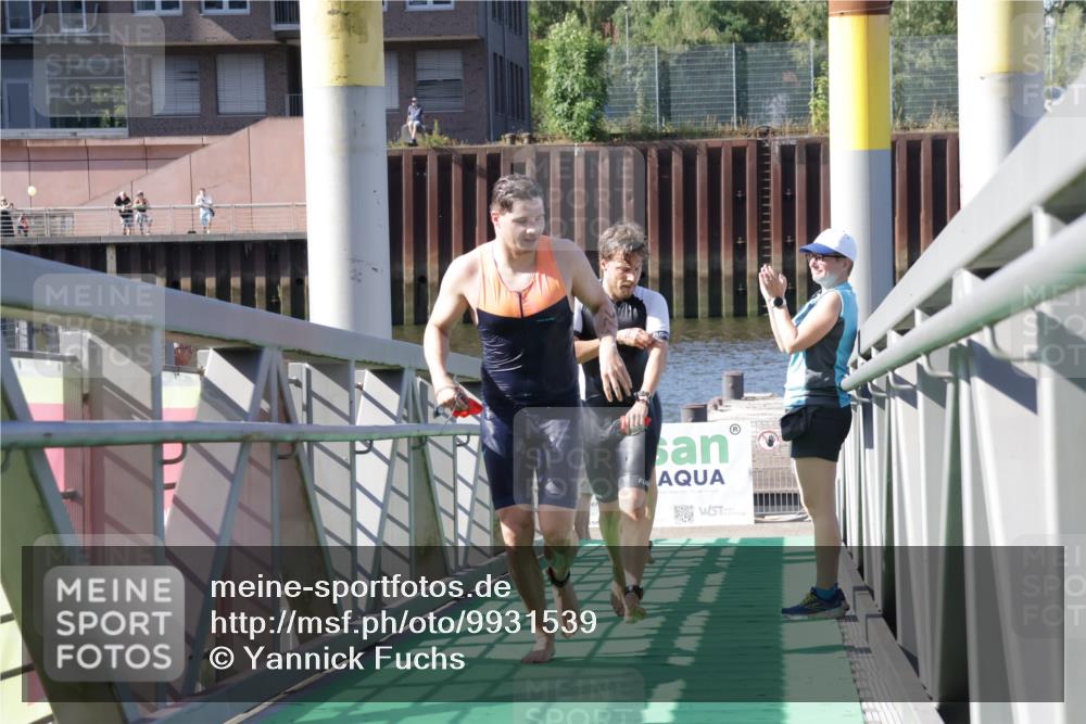 09.08.2026 - GEWOBA Citytriathlon Bremen Yannick Fuchs http://msf.ph/oto/9931539 09.08.2026 10:13:56 Schwimmen 323, 336, 348 meine-sportfotos.de