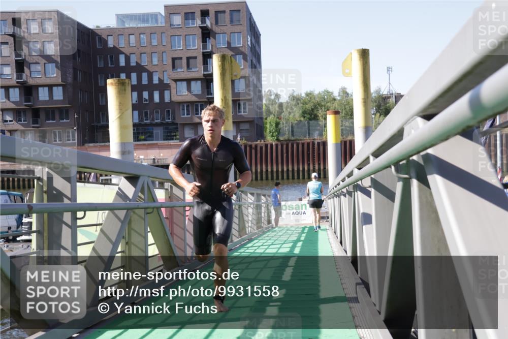 09.08.2026 - GEWOBA Citytriathlon Bremen Yannick Fuchs http://msf.ph/oto/9931558 09.08.2026 10:14:04 Schwimmen 291, 323, 336, 348 meine-sportfotos.de