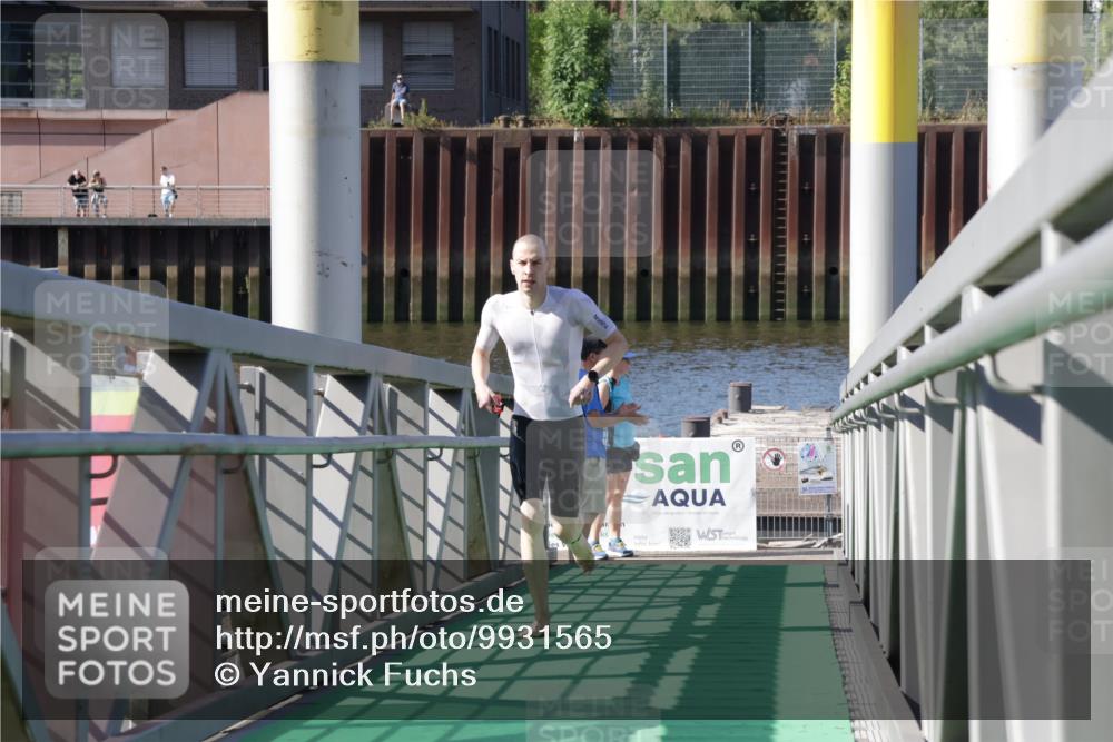 09.08.2026 - GEWOBA Citytriathlon Bremen Yannick Fuchs http://msf.ph/oto/9931565 09.08.2026 10:14:16 Schwimmen 291, 336, 351 meine-sportfotos.de