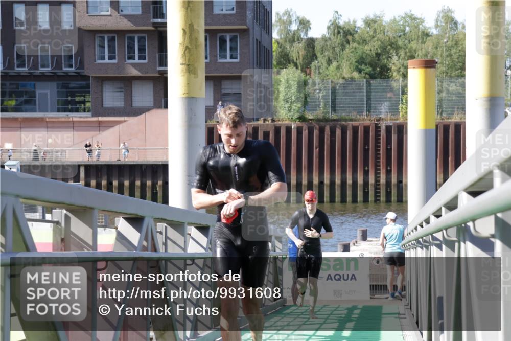 09.08.2026 - GEWOBA Citytriathlon Bremen Yannick Fuchs http://msf.ph/oto/9931608 09.08.2026 10:14:44 Schwimmen 314, 322, 358, 398 meine-sportfotos.de