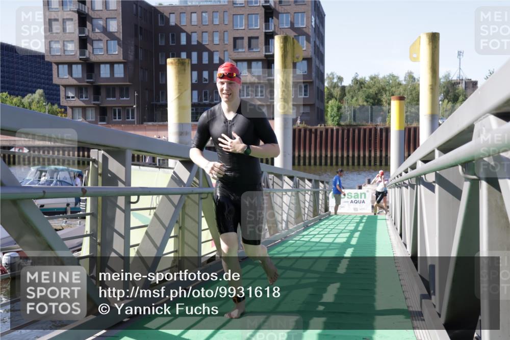 09.08.2026 - GEWOBA Citytriathlon Bremen Yannick Fuchs http://msf.ph/oto/9931618 09.08.2026 10:14:49 Schwimmen 314, 322, 398 meine-sportfotos.de