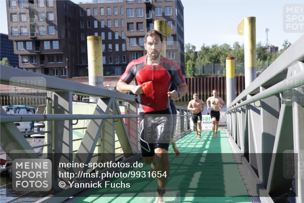 09.08.2026 - GEWOBA Citytriathlon Bremen Yannick Fuchs http://msf.ph/oto/9931654 09.08.2026 10:15:24 Schwimmen 329, 376, 377, 383, 394, 427 meine-sportfotos.de