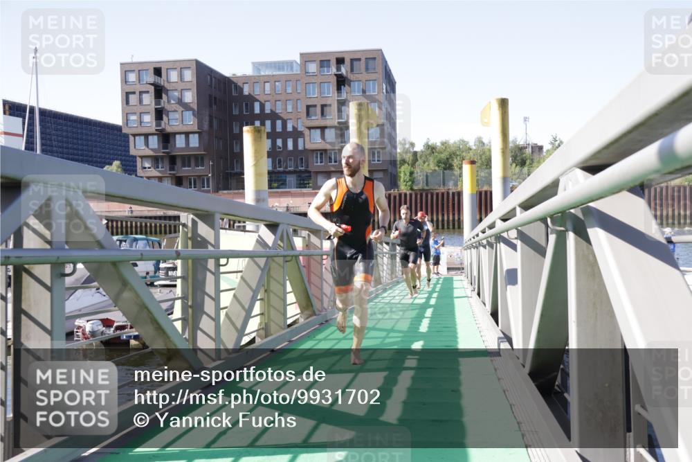 09.08.2026 - GEWOBA Citytriathlon Bremen Yannick Fuchs http://msf.ph/oto/9931702 09.08.2026 10:15:53 Schwimmen 290, 293, 342, 389, 402 meine-sportfotos.de