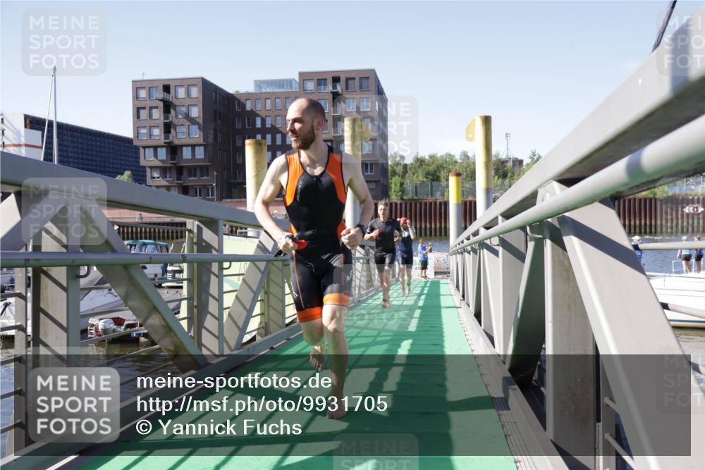 09.08.2026 - GEWOBA Citytriathlon Bremen Yannick Fuchs http://msf.ph/oto/9931705 09.08.2026 10:15:54 Schwimmen 290, 342, 389, 402 meine-sportfotos.de