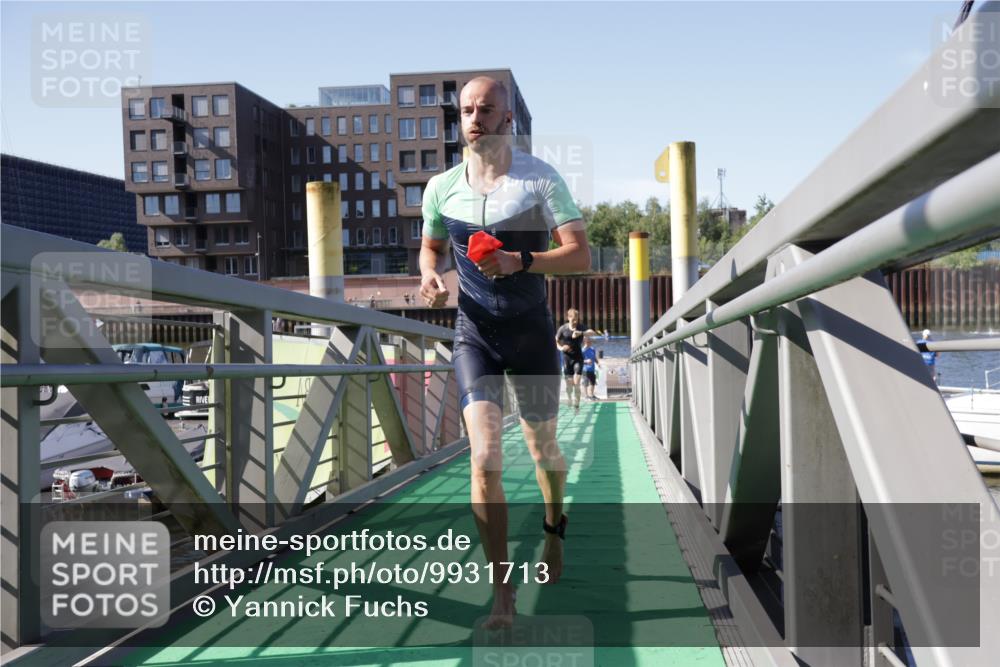 09.08.2026 - GEWOBA Citytriathlon Bremen Yannick Fuchs http://msf.ph/oto/9931713 09.08.2026 10:15:58 Schwimmen 290, 318, 342, 389, 402 meine-sportfotos.de