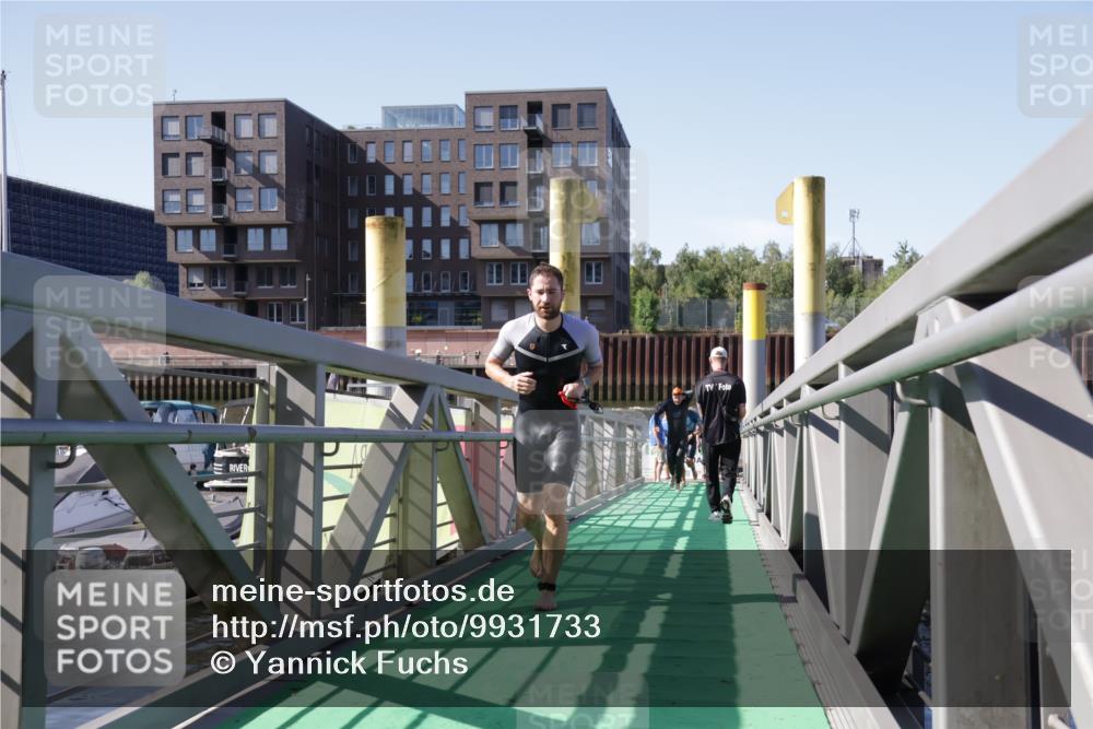 09.08.2026 - GEWOBA Citytriathlon Bremen Yannick Fuchs http://msf.ph/oto/9931733 09.08.2026 10:16:23 Schwimmen 300, 315, 321, 375, 416 meine-sportfotos.de