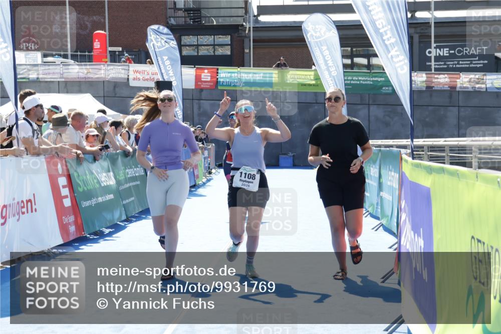 09.08.2026 - GEWOBA Citytriathlon Bremen Yannick Fuchs http://msf.ph/oto/9931769 09.08.2026 14:33:18 Ziel 888, 997, 1108 meine-sportfotos.de