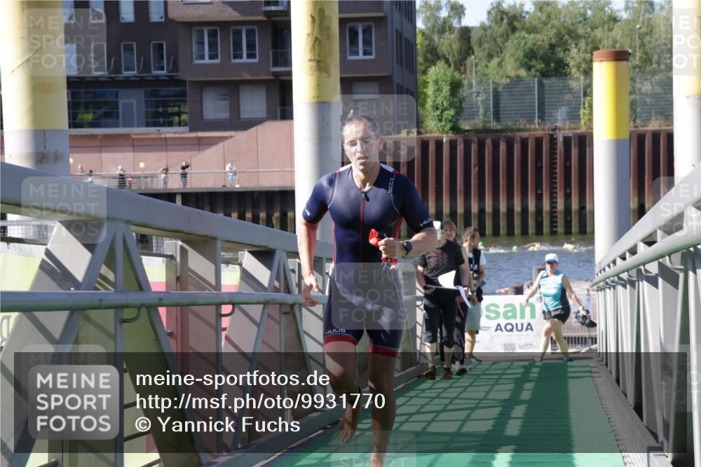 09.08.2026 - GEWOBA Citytriathlon Bremen Yannick Fuchs http://msf.ph/oto/9931770 09.08.2026 10:16:39 Schwimmen 315, 338, 362, 368, 391, 416 meine-sportfotos.de