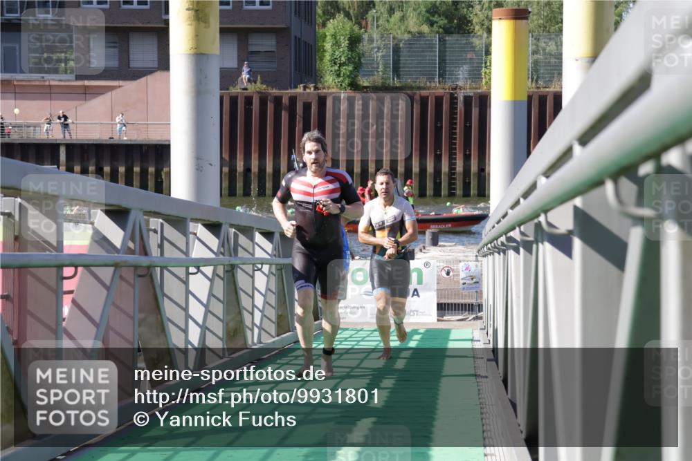 09.08.2026 - GEWOBA Citytriathlon Bremen Yannick Fuchs http://msf.ph/oto/9931801 09.08.2026 10:17:08 Schwimmen 295, 319, 327, 364, 369, 378, 392, 403, 447, 463 meine-sportfotos.de