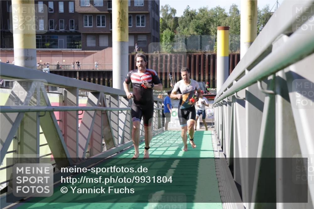09.08.2026 - GEWOBA Citytriathlon Bremen Yannick Fuchs http://msf.ph/oto/9931804 09.08.2026 10:17:10 Schwimmen 295, 319, 327, 364, 369, 378, 392, 403, 447, 463 meine-sportfotos.de