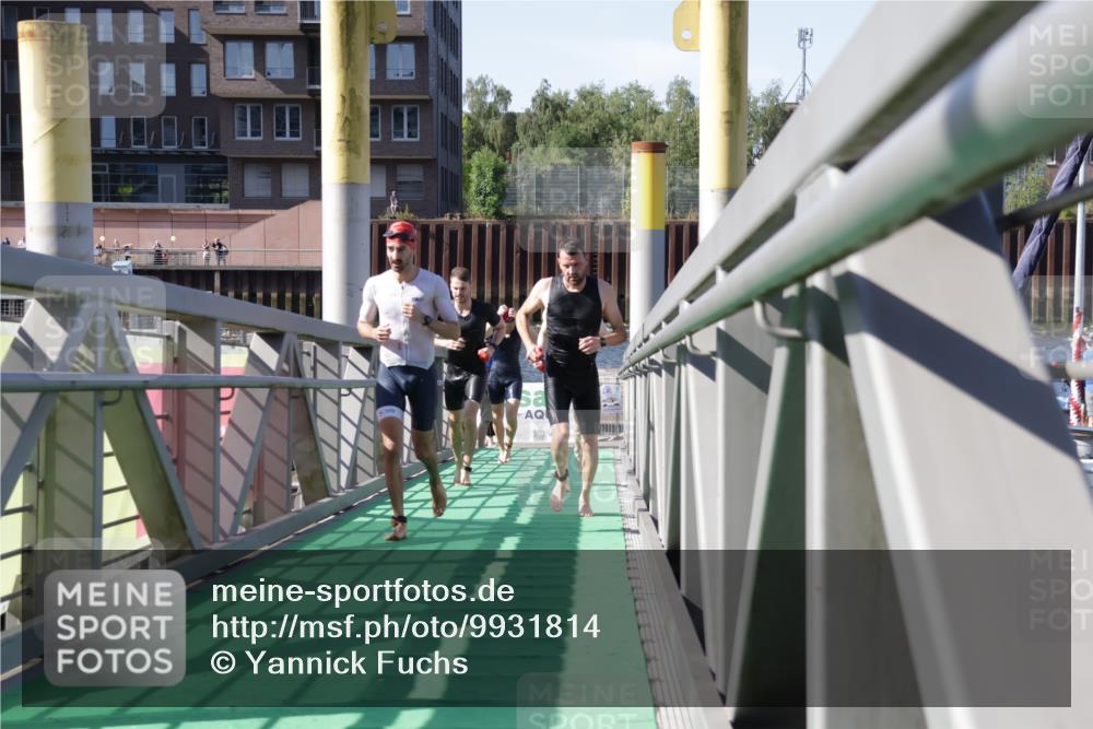 09.08.2026 - GEWOBA Citytriathlon Bremen Yannick Fuchs http://msf.ph/oto/9931814 09.08.2026 10:17:16 Schwimmen 295, 312, 319, 327, 332, 352, 356, 359, 364, 378, 392, 403 meine-sportfotos.de