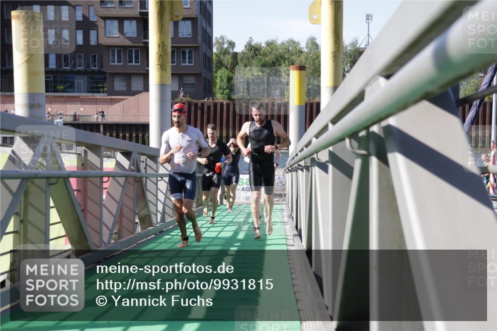 09.08.2026 - GEWOBA Citytriathlon Bremen Yannick Fuchs http://msf.ph/oto/9931815 09.08.2026 10:17:16 Schwimmen 295, 312, 319, 327, 332, 352, 356, 359, 364, 378, 392, 403 meine-sportfotos.de