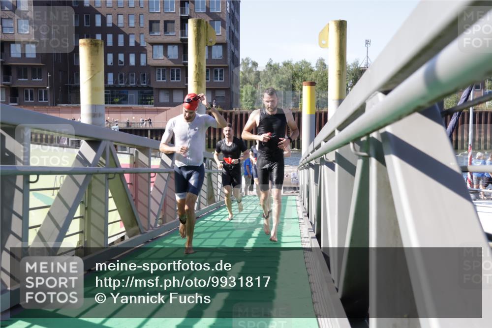 09.08.2026 - GEWOBA Citytriathlon Bremen Yannick Fuchs http://msf.ph/oto/9931817 09.08.2026 10:17:17 Schwimmen 295, 312, 319, 327, 332, 352, 356, 359, 364, 378, 403 meine-sportfotos.de