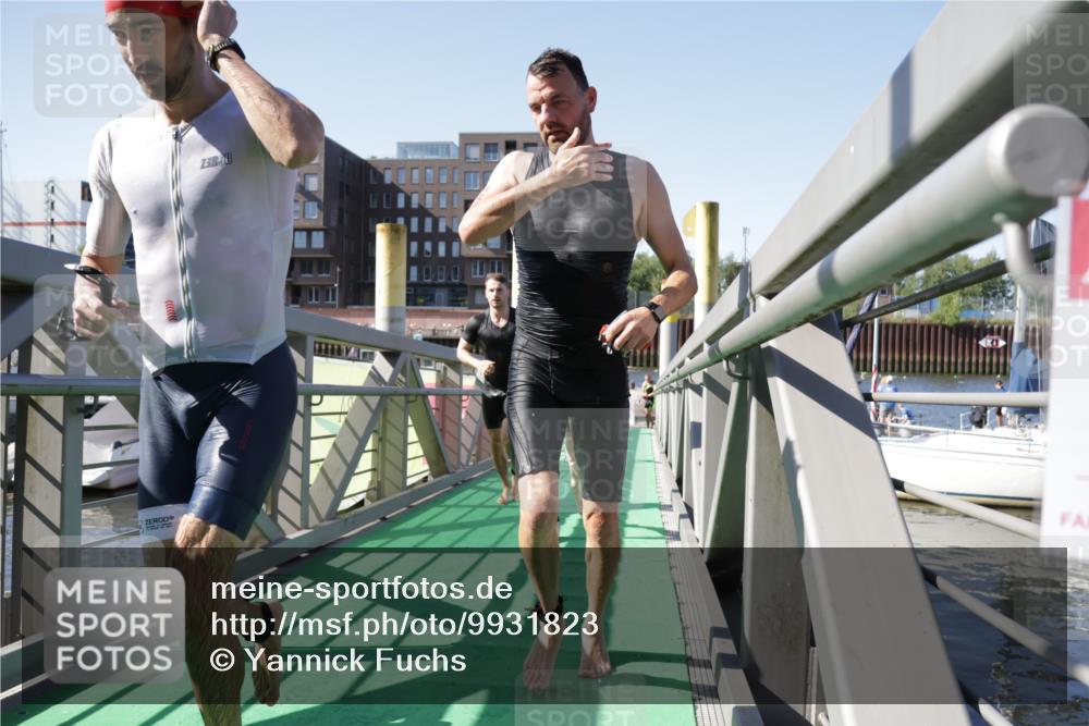 09.08.2026 - GEWOBA Citytriathlon Bremen Yannick Fuchs http://msf.ph/oto/9931823 09.08.2026 10:17:20 Schwimmen 295, 312, 327, 332, 352, 356, 359, 364, 378, 379, 403 meine-sportfotos.de