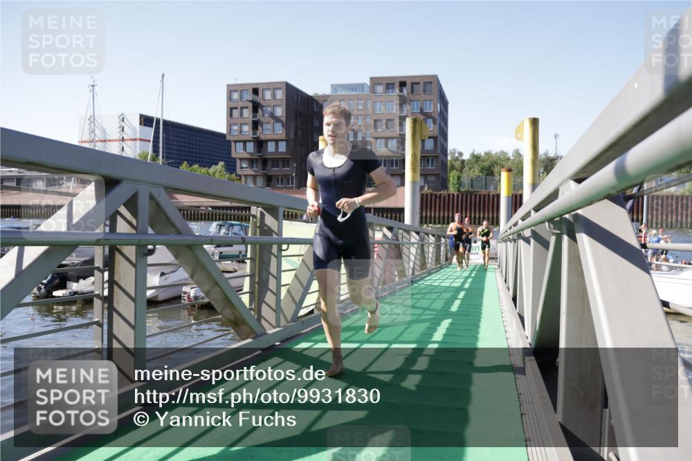 09.08.2026 - GEWOBA Citytriathlon Bremen Yannick Fuchs http://msf.ph/oto/9931830 09.08.2026 10:17:23 Schwimmen 289, 312, 332, 352, 356, 359, 378, 379, 395, 403 meine-sportfotos.de