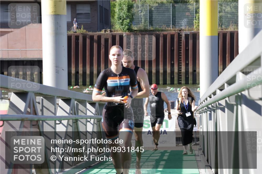 09.08.2026 - GEWOBA Citytriathlon Bremen Yannick Fuchs http://msf.ph/oto/9931845 09.08.2026 10:17:35 Schwimmen 289, 312, 340, 356, 363, 379, 395, 437, 502, 523 meine-sportfotos.de