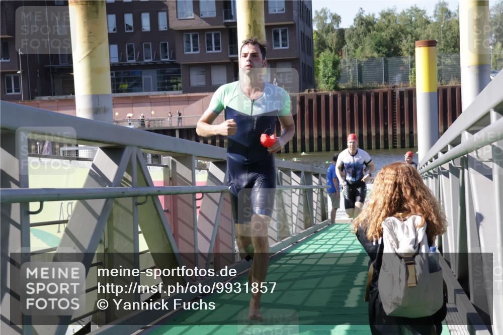 09.08.2026 - GEWOBA Citytriathlon Bremen Yannick Fuchs http://msf.ph/oto/9931857 09.08.2026 10:18:17 Schwimmen 288, 303, 317, 337, 350, 388, 478 meine-sportfotos.de