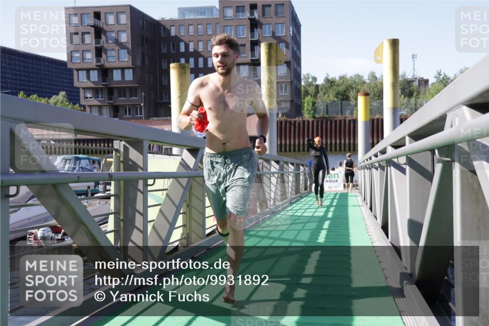 09.08.2026 - GEWOBA Citytriathlon Bremen Yannick Fuchs http://msf.ph/oto/9931892 09.08.2026 10:19:04 Schwimmen 299, 304, 328, 406, 408, 465, 479, 516 meine-sportfotos.de