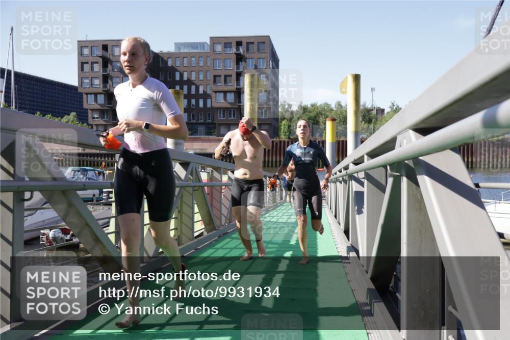 09.08.2026 - GEWOBA Citytriathlon Bremen Yannick Fuchs http://msf.ph/oto/9931934 09.08.2026 10:19:31 Schwimmen 305, 344, 353, 366, 374, 382, 407, 443, 490, 517, 519, 520 meine-sportfotos.de