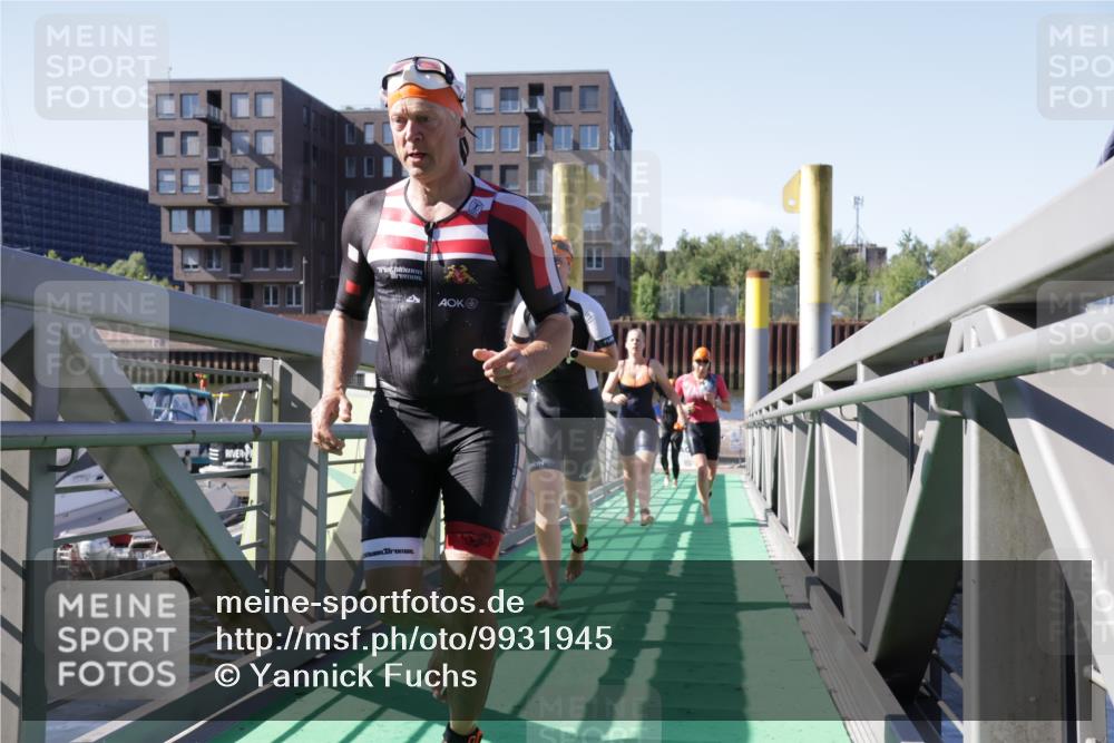 09.08.2026 - GEWOBA Citytriathlon Bremen Yannick Fuchs http://msf.ph/oto/9931945 09.08.2026 10:19:38 Schwimmen 305, 344, 353, 407, 430, 443, 456, 490, 515, 517, 520 meine-sportfotos.de
