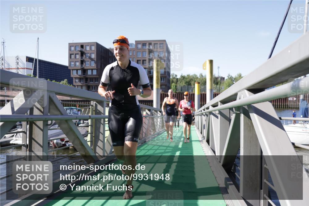 09.08.2026 - GEWOBA Citytriathlon Bremen Yannick Fuchs http://msf.ph/oto/9931948 09.08.2026 10:19:39 Schwimmen 305, 344, 353, 407, 430, 443, 456, 490, 515, 517, 520 meine-sportfotos.de