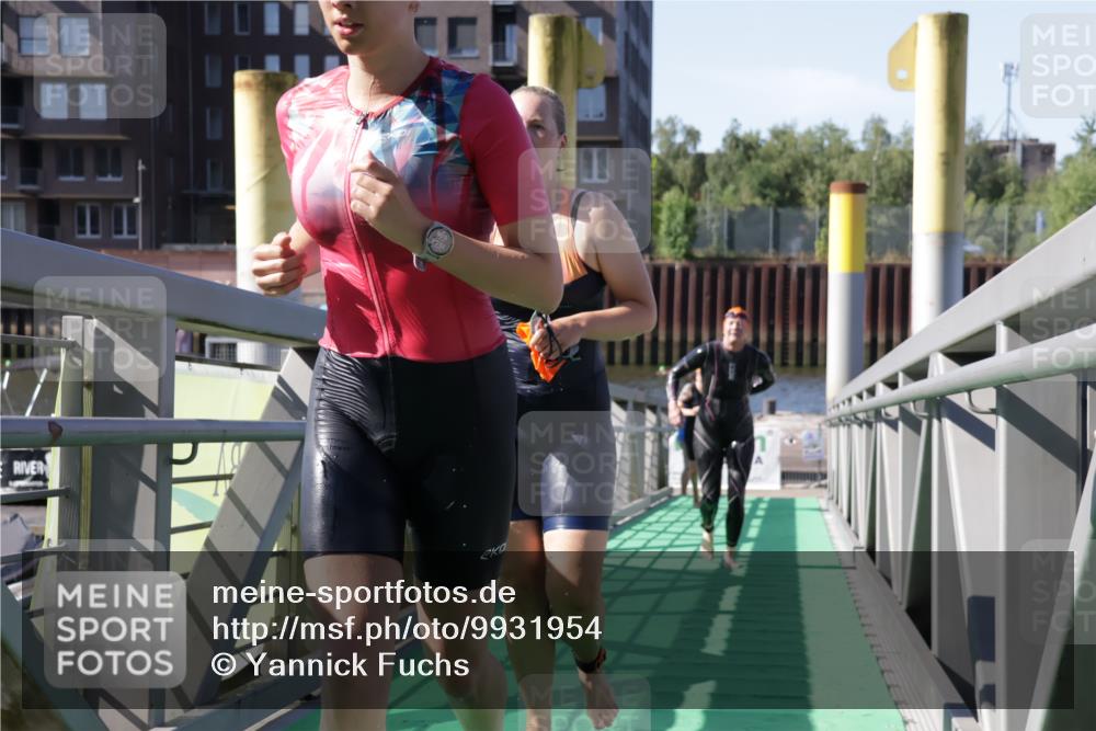09.08.2026 - GEWOBA Citytriathlon Bremen Yannick Fuchs http://msf.ph/oto/9931954 09.08.2026 10:19:42 Schwimmen 305, 344, 353, 407, 430, 443, 456, 490, 497, 515, 517 meine-sportfotos.de