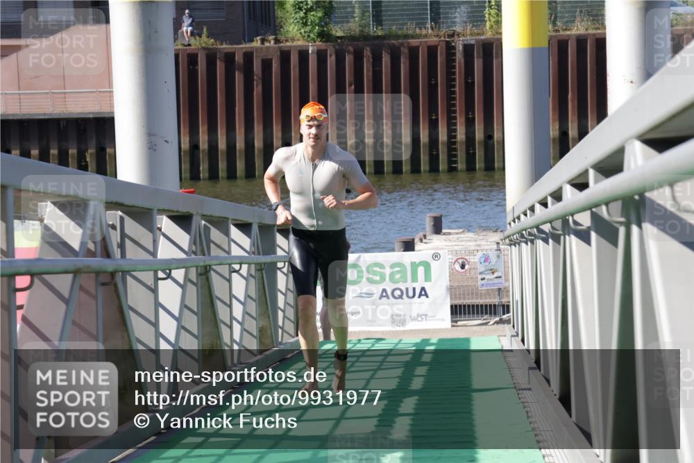 09.08.2026 - GEWOBA Citytriathlon Bremen Yannick Fuchs http://msf.ph/oto/9931977 09.08.2026 10:19:56 Schwimmen 445, 497, 515, 528 meine-sportfotos.de