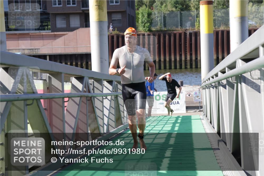 09.08.2026 - GEWOBA Citytriathlon Bremen Yannick Fuchs http://msf.ph/oto/9931980 09.08.2026 10:19:58 Schwimmen 445, 497, 528 meine-sportfotos.de
