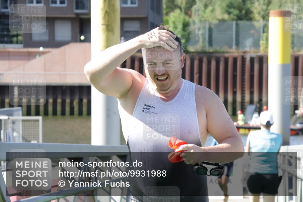09.08.2026 - GEWOBA Citytriathlon Bremen Yannick Fuchs http://msf.ph/oto/9931988 09.08.2026 10:20:19 Schwimmen 324, 330, 385, 399, 454, 482, 489, 500 meine-sportfotos.de