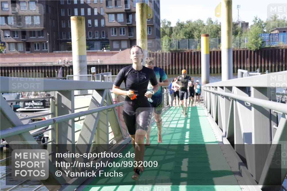 09.08.2026 - GEWOBA Citytriathlon Bremen Yannick Fuchs http://msf.ph/oto/9932009 09.08.2026 10:20:40 Schwimmen 292, 361, 367, 385, 405, 458, 474, 481, 526 meine-sportfotos.de