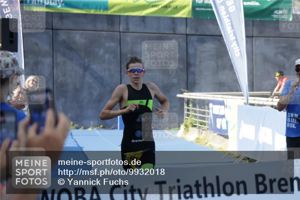 09.08.2026 - GEWOBA Citytriathlon Bremen Yannick Fuchs http://msf.ph/oto/9932018 09.08.2026 10:58:09 Ziel 365 meine-sportfotos.de