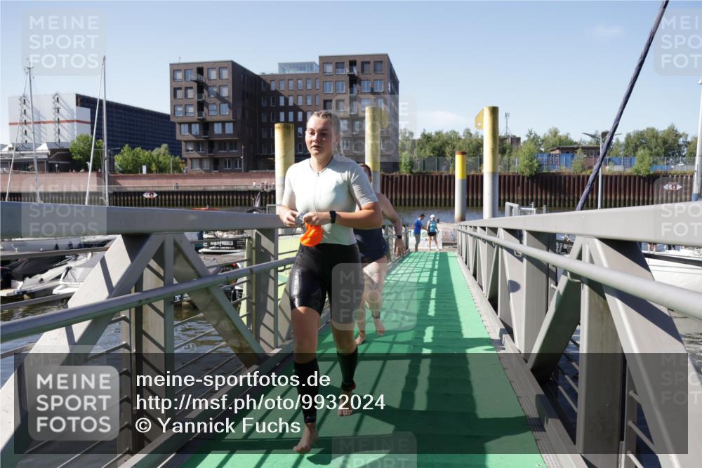 09.08.2026 - GEWOBA Citytriathlon Bremen Yannick Fuchs http://msf.ph/oto/9932024 09.08.2026 10:20:51 Schwimmen 361, 367, 405, 433, 466, 474, 481, 526 meine-sportfotos.de