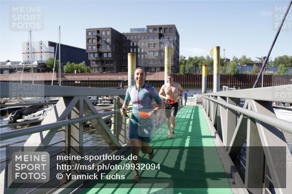 09.08.2026 - GEWOBA Citytriathlon Bremen Yannick Fuchs http://msf.ph/oto/9932094 09.08.2026 10:21:27 Schwimmen 231, 331, 457, 492 meine-sportfotos.de